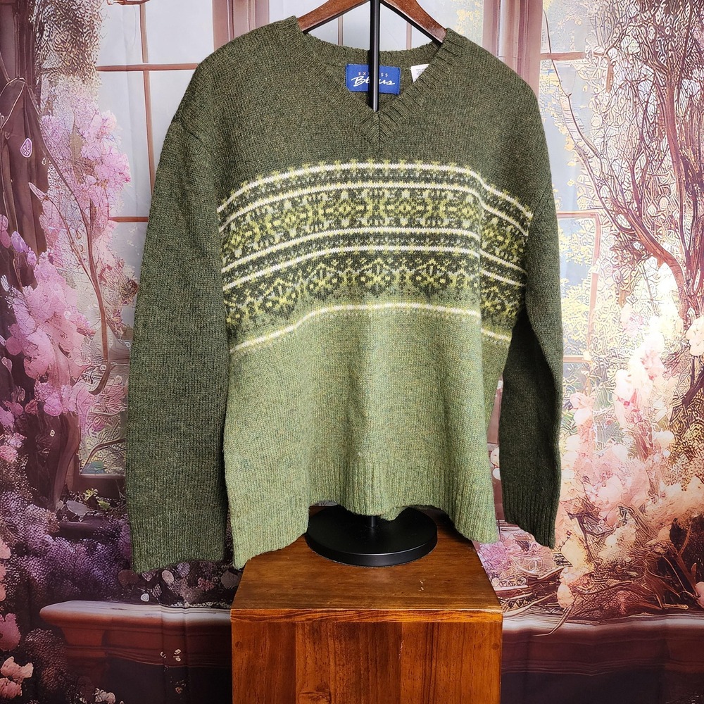 Express Bleus Vintage 90s Green Fair Isle 100% Wool V-Neck Ski Sweater Large